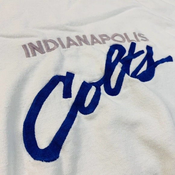 Vintage Indianapolis Colts NFL embroidered script crewneck sweatshirt L - Picture 2 of 4